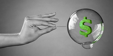 Замглавы Минфина заявил, что ведомство не видит признаков кредитного "пузыря"