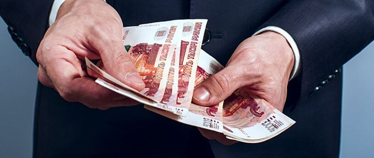 ИП и самозанятые потянулись за помощью в МФО